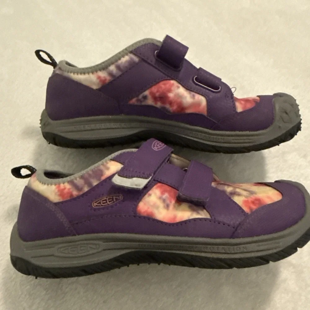 Keen Speed Hound Water Hike Shoes Youth Size 4 Girls Pink Purple Rubber Sole